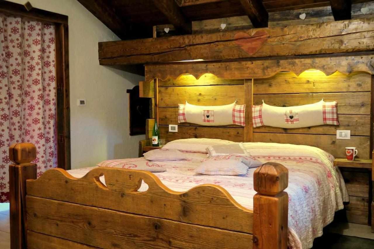 Romantica Suite Con Vasca Idromassaggio Aosta Eksteriør bilde